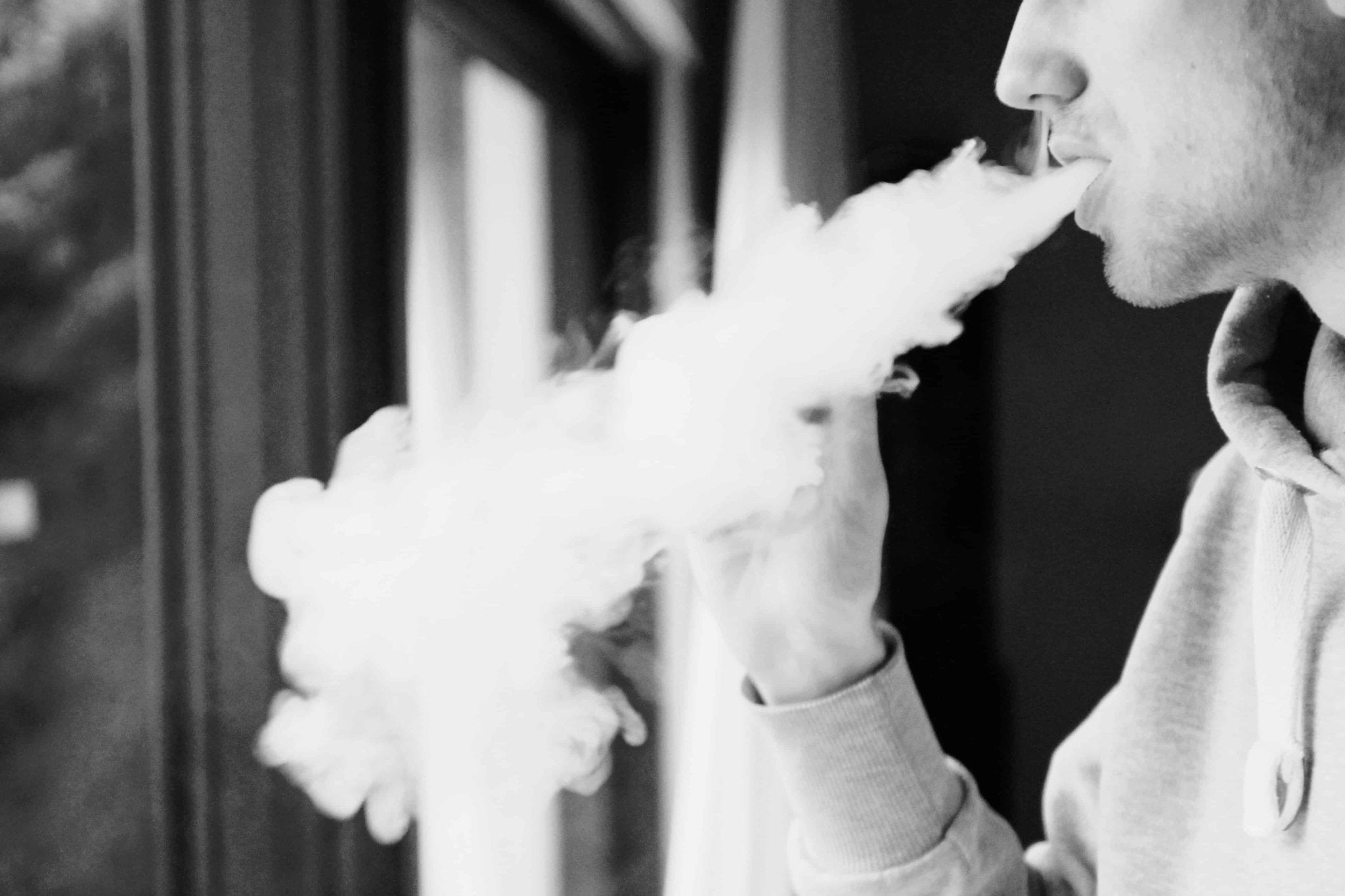 Vaping vs. Smoking - eJuice.Deals